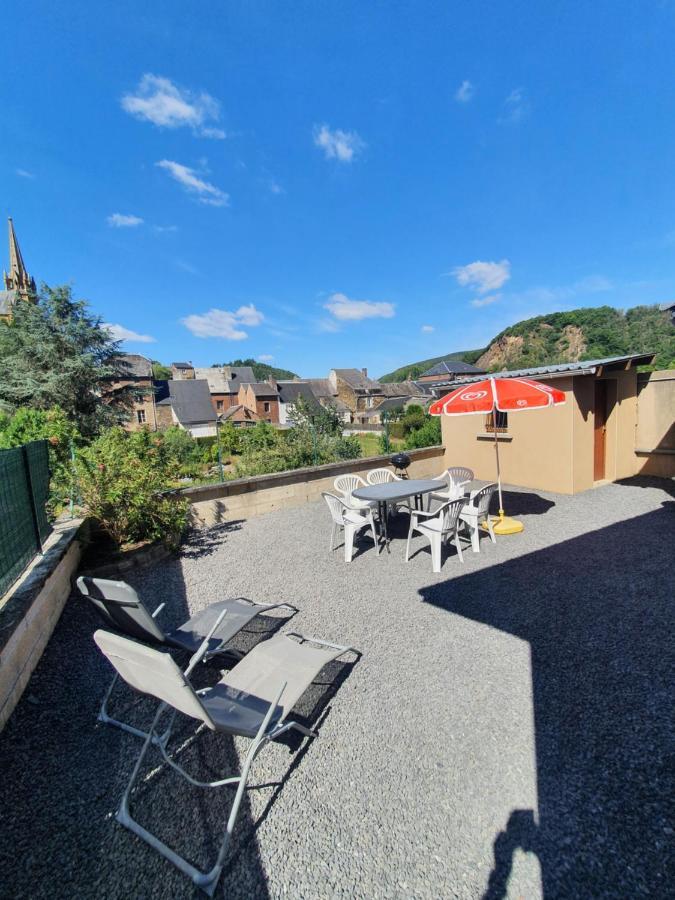 Gite Des Jardiniers Fumay Exterior foto